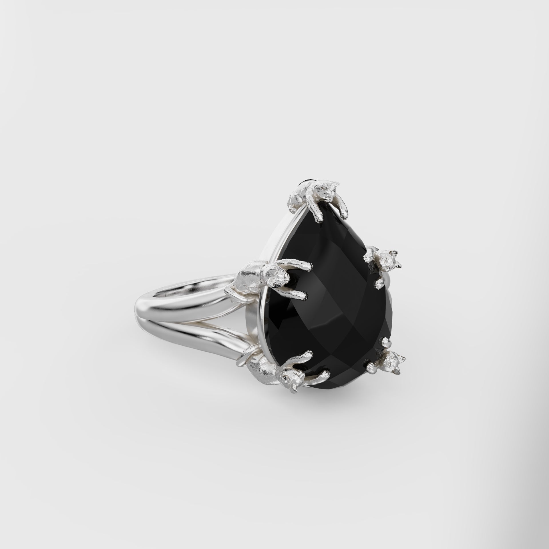 Classic Cat Prong Ring - 14mm Pear