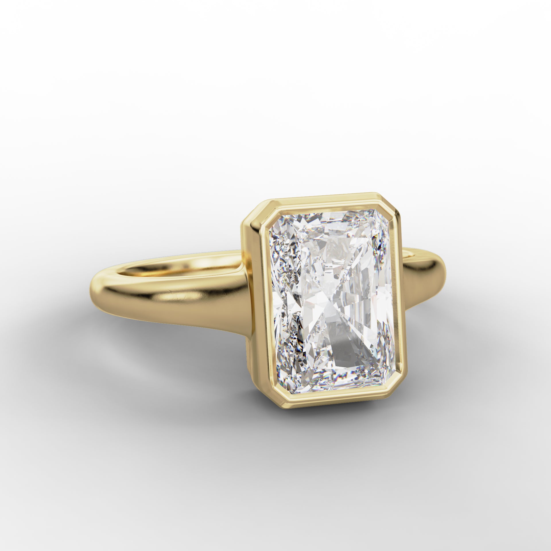 Cleo Ring - Radiant Cut Diamond